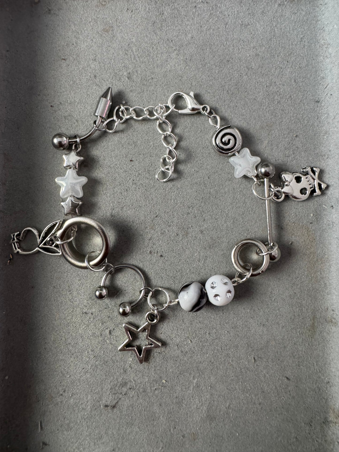 Y2K Nieten Piercing Charm Bracelet 2000er Style